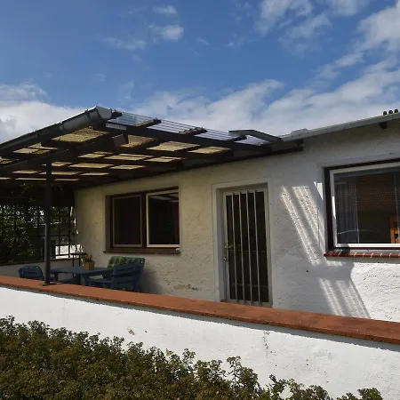 Auf Dem Land In Strandnaehe *