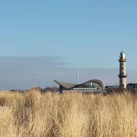 Auf Dem Land In Strandnaehe Diedrichshagen (Kropelin)